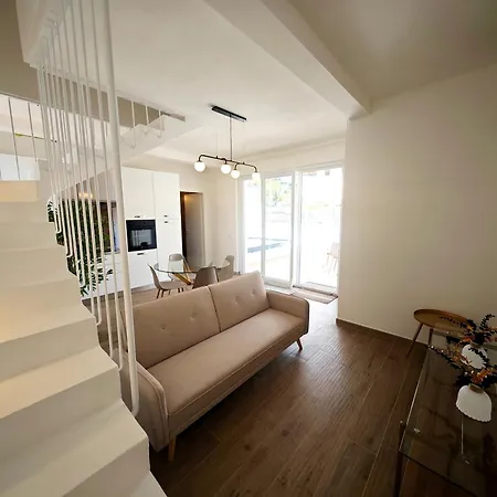 Suite Ikebana Porto Pino Exterior photo
